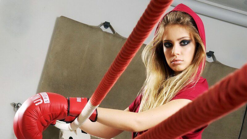 woman in boxing gear
