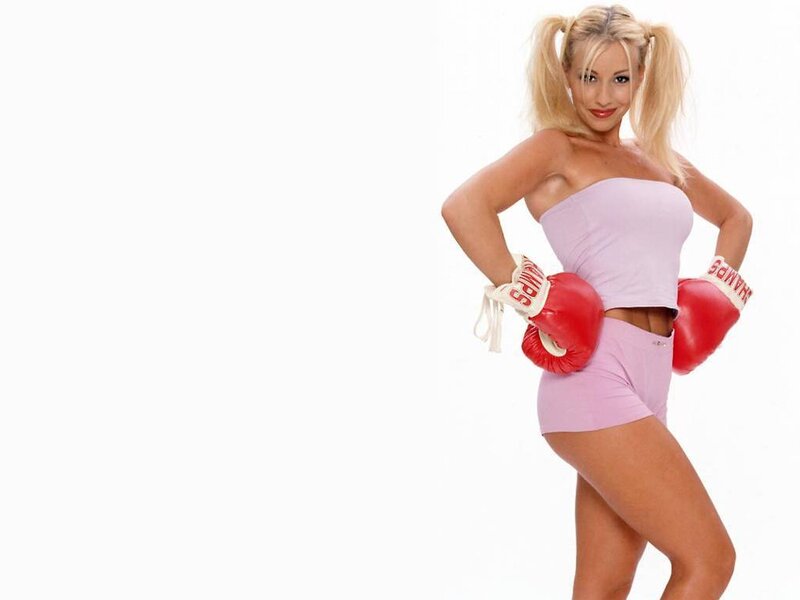 Woman in Boxing Gloves — Pink