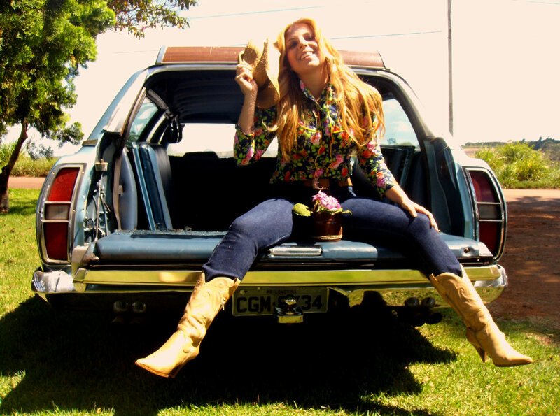 Woman in Car Trunk — Green