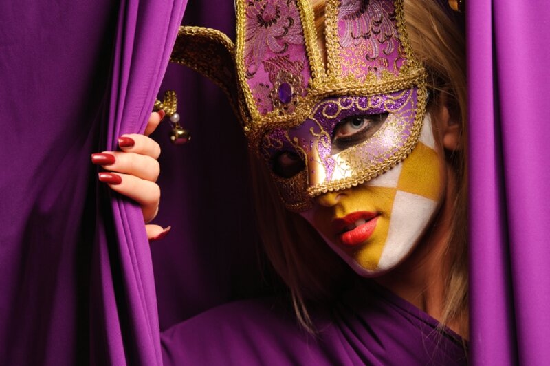 Woman in Carnival Mask — Purple, Dramatic