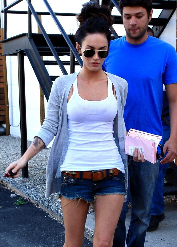 Woman in casual wear walking