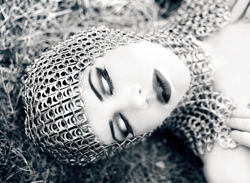 Woman in Chainmail — Black