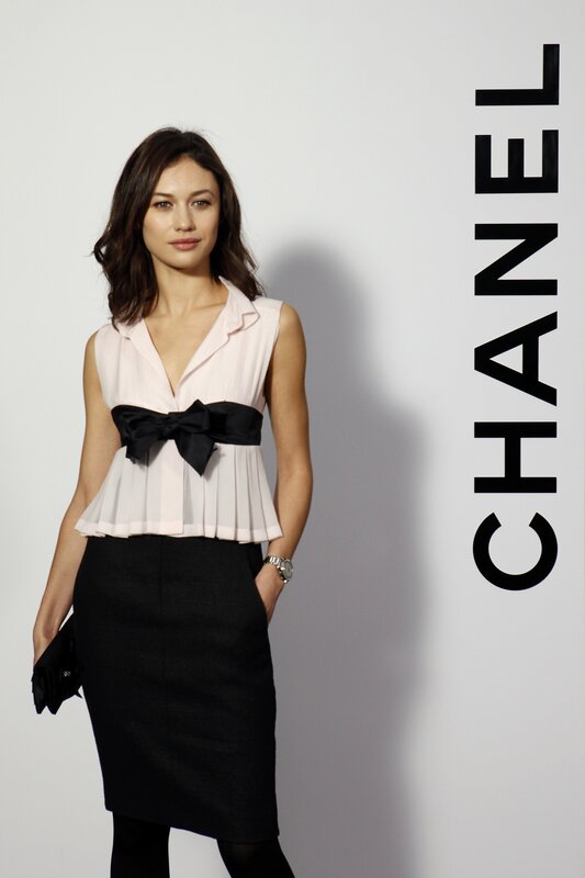 Woman in Chanel outfit