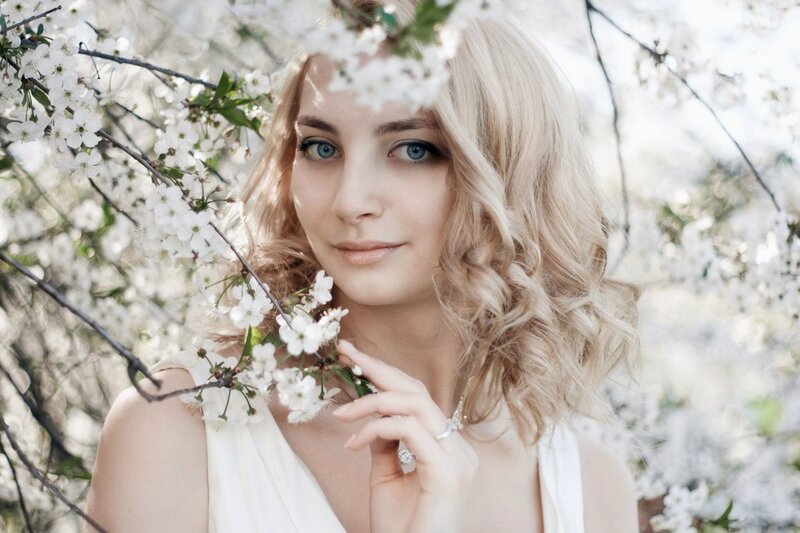 Woman in Cherry Blossoms — White
