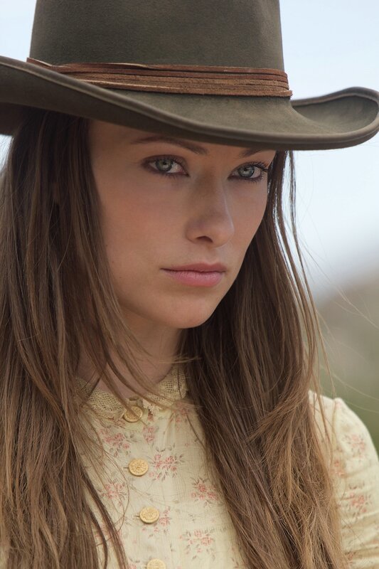 woman in cowboy hat