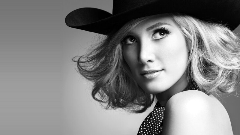 woman in cowboy hat portrait