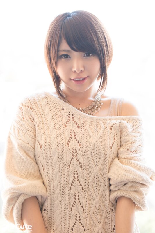woman in cream sweater
