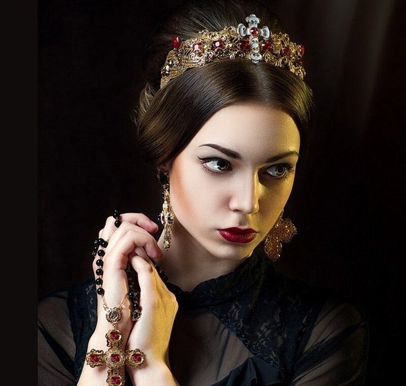 Woman in Crown and Rosary