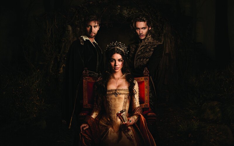 Woman in Crown on Throne — Black, Dramatic
