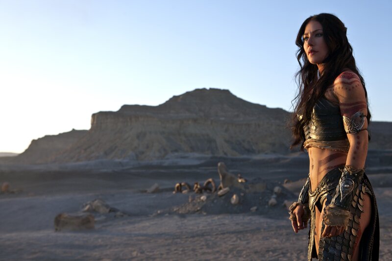 woman in desert armor