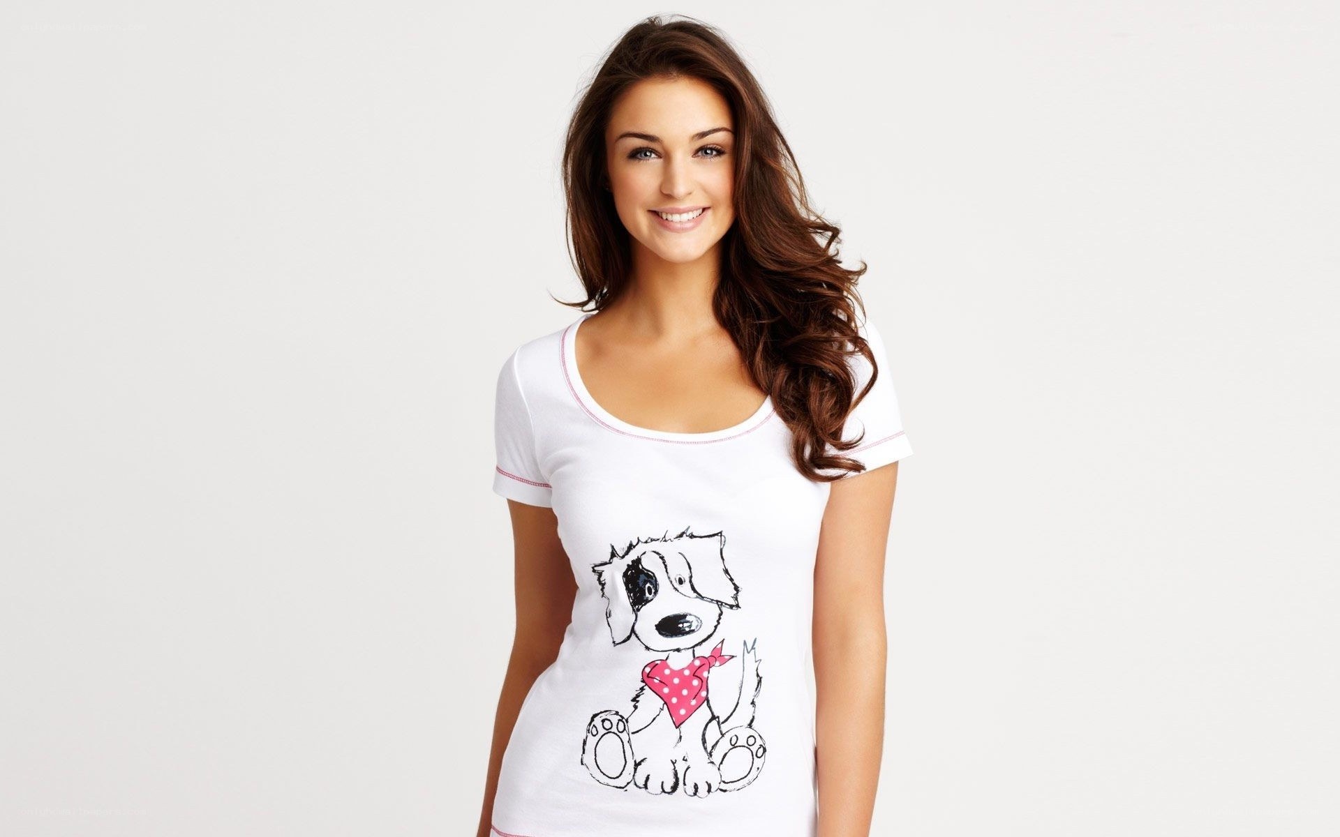 woman in dog t-shirt
