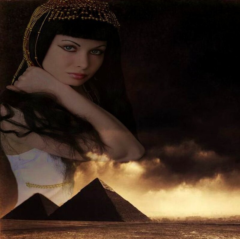 Woman in Egyptian Attire — Black