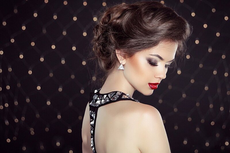 Woman in Evening Dress — Black