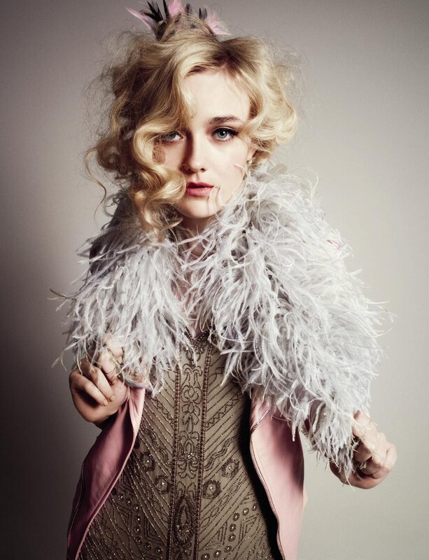 woman in feather boa