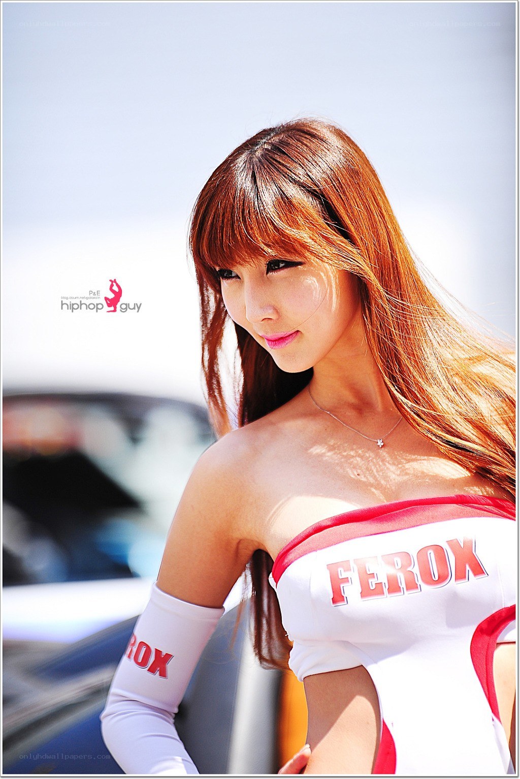 woman in ferrox uniform