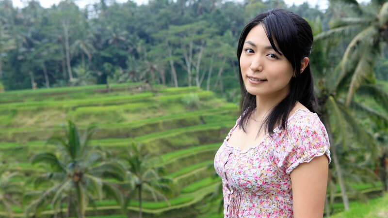 woman in floral dress at rice terraces