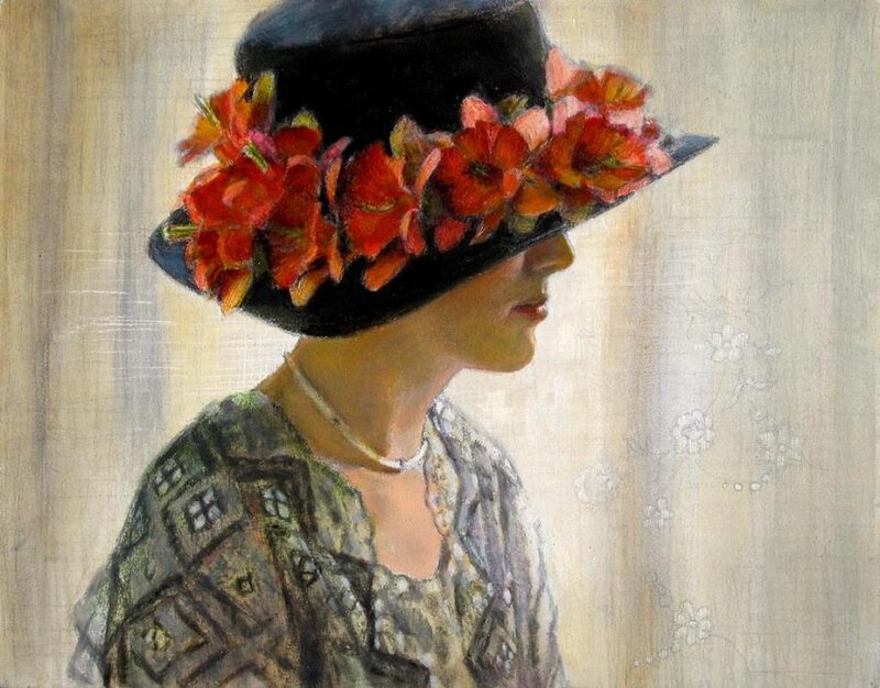 Woman in Floral Hat — Black