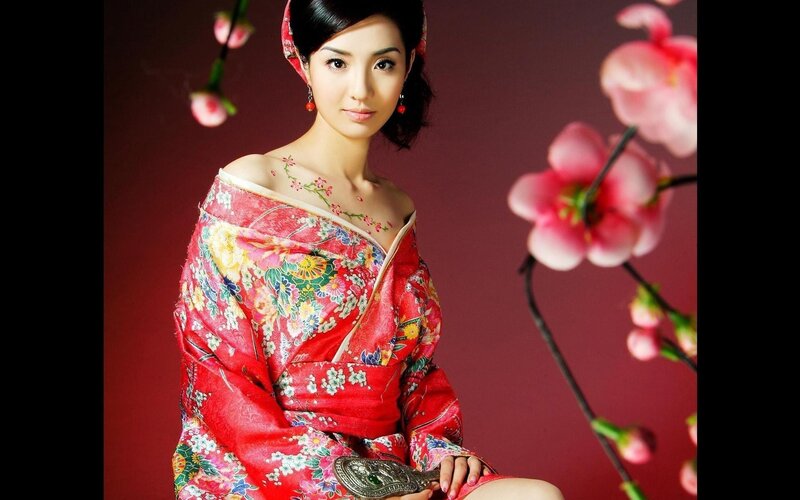 woman in floral kimono