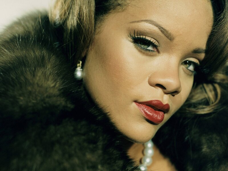 Woman in Fur Coat — Brown, Dramatic, Photograph, Fur Coat
