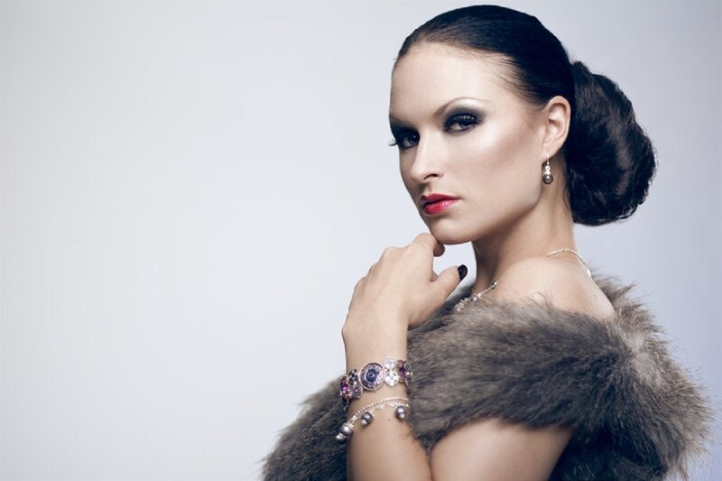 Woman in Fur Coat — Gray, Dramatic