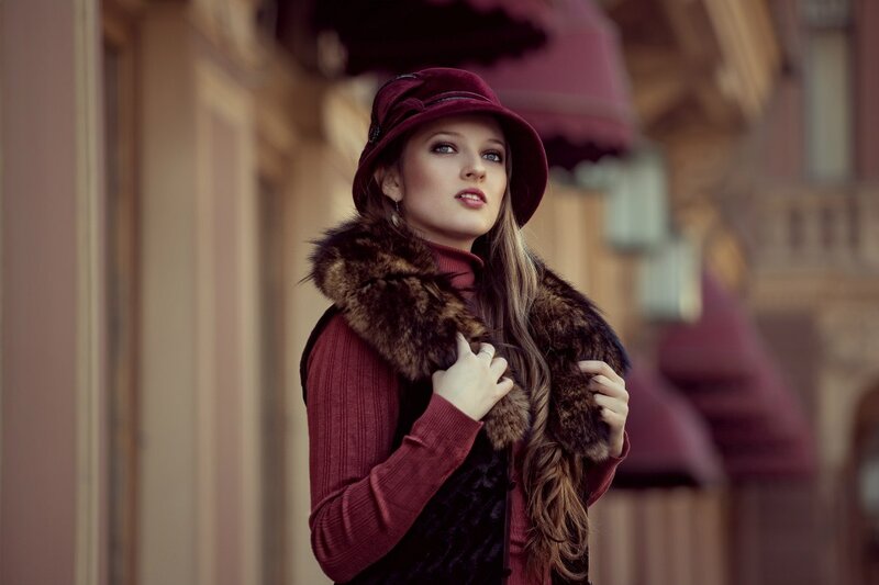 Woman in Fur Coat — Maroon, Dramatic