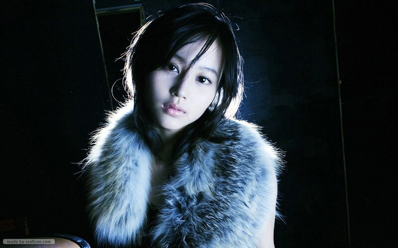 woman in fur coat portrait