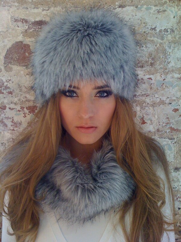 woman in fur hat and scarf