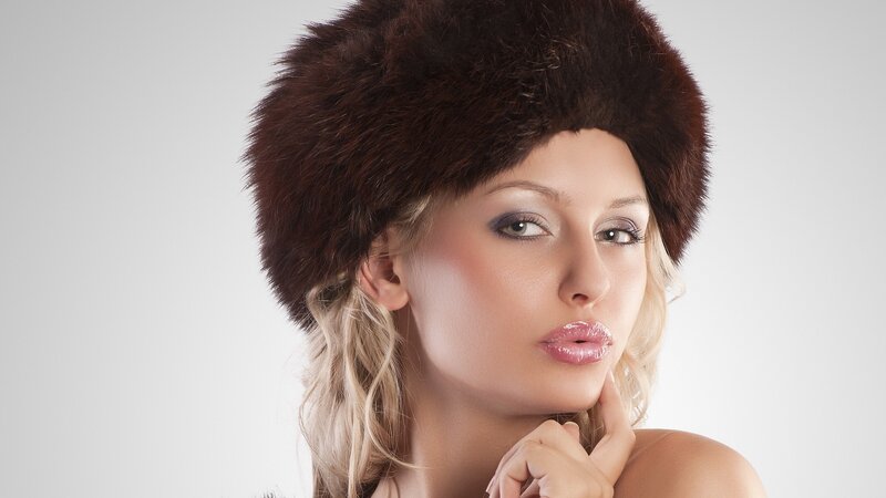 woman in fur hat portrait