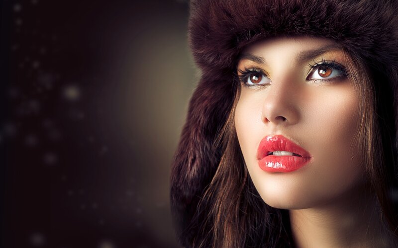 woman in fur hat portrait