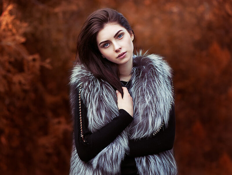 Woman in Fur Vest — Brown, Dramatic, Autumn
