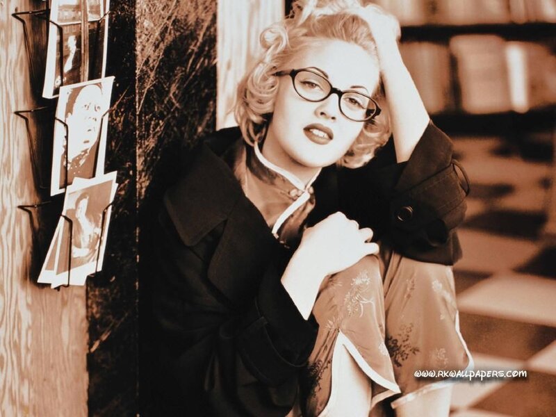 woman in glasses and coat