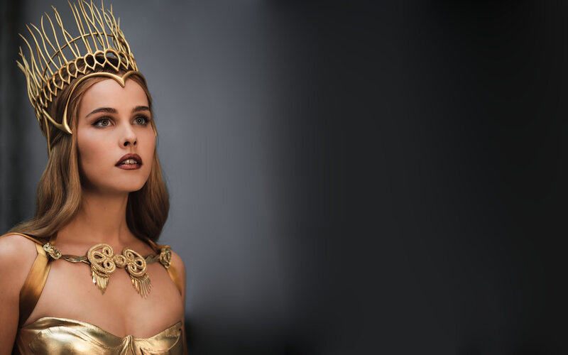 Woman in Golden Crown — Gold
