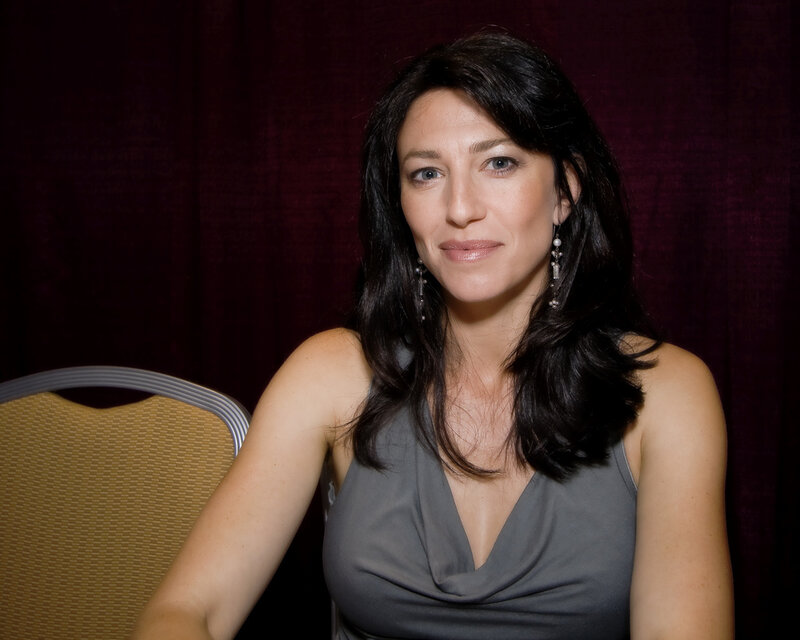 woman in gray dress