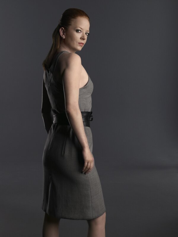 woman in gray dress
