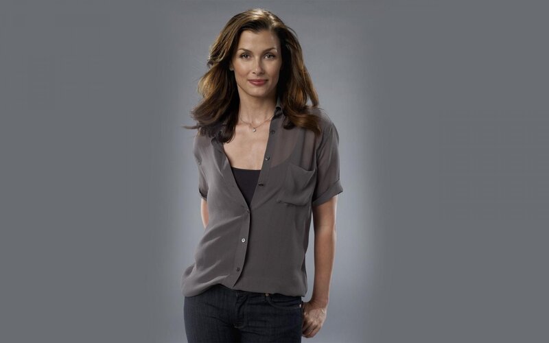 woman in gray shirt