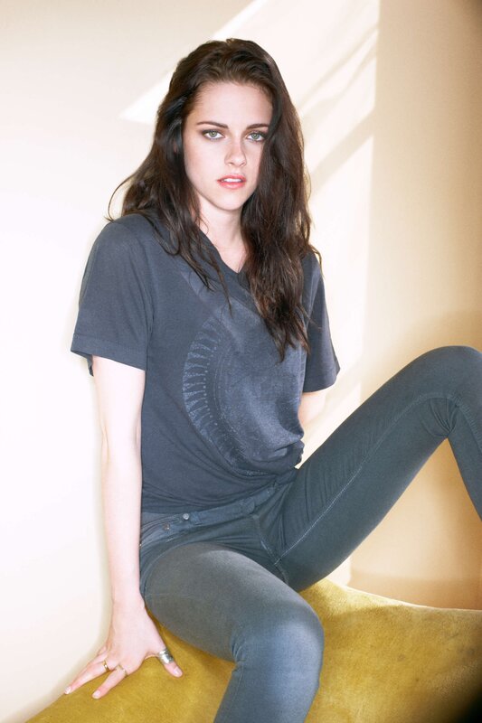 woman in gray t-shirt sitting