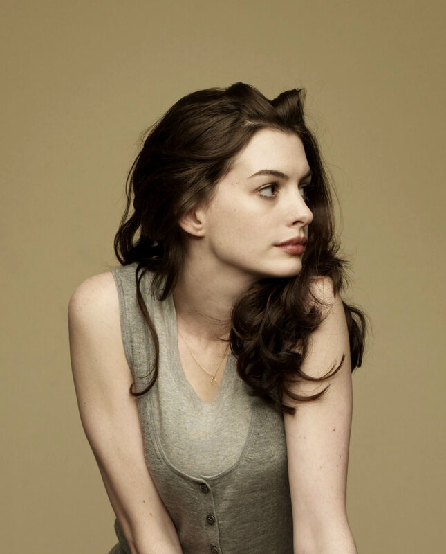 woman in gray tank top