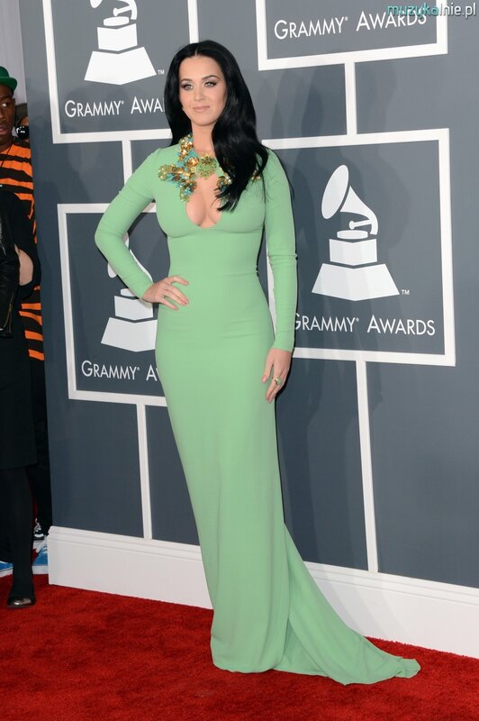 Woman in Green Dress — Formal, Photograph, Red Carpet, Grammy Awards Backdrop