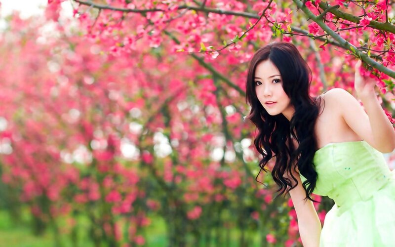 Woman in Green Dress — Pink, Serene
