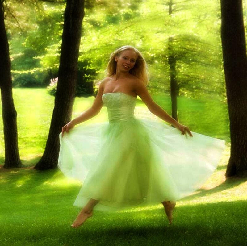 Woman in Green Dress — Serene, Afternoon