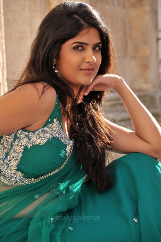 woman in green sari