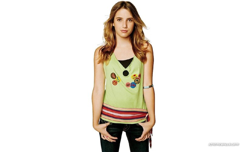 woman in green tank top