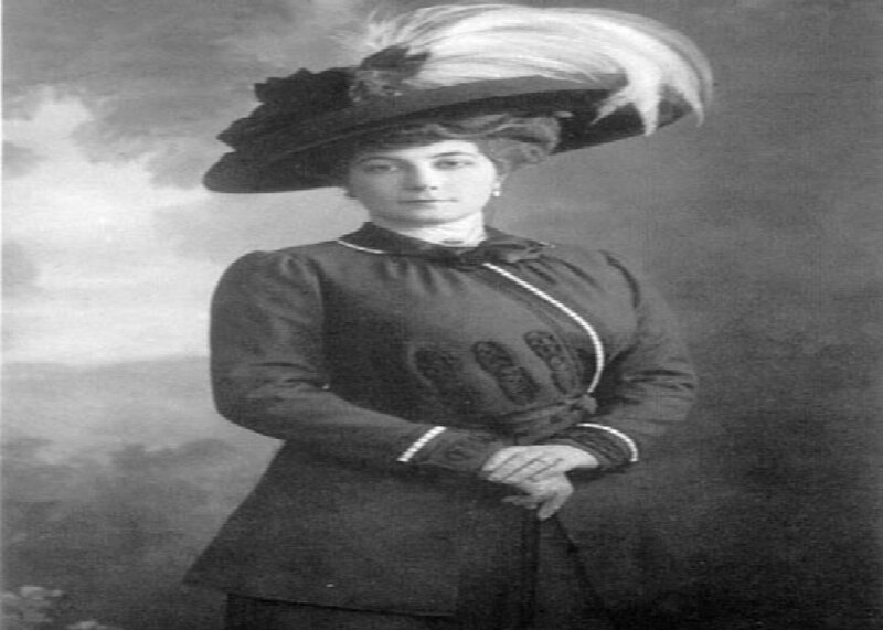 Woman in Hat and Dress — Black, Formal
