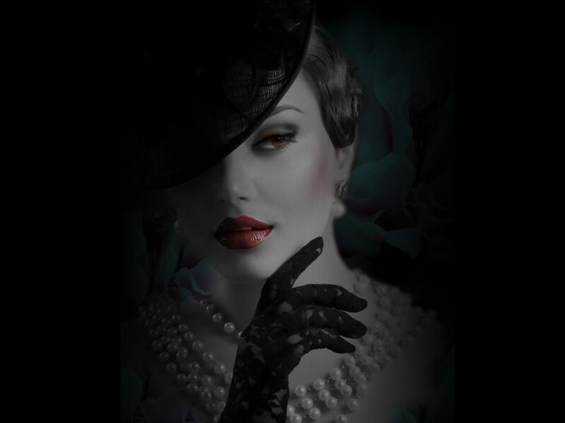 Woman in Hat and Pearls — Black