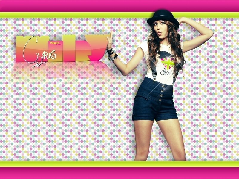 Woman in Hat and Shorts — Pink