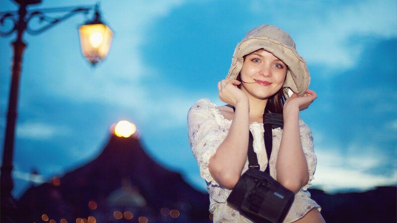 Woman in Hat at Dusk — Blue