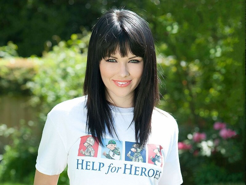 Woman in Help for Heroes t-shirt