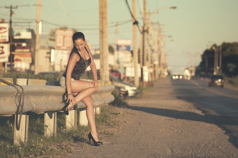 Woman in High Heels — Brown, Calm