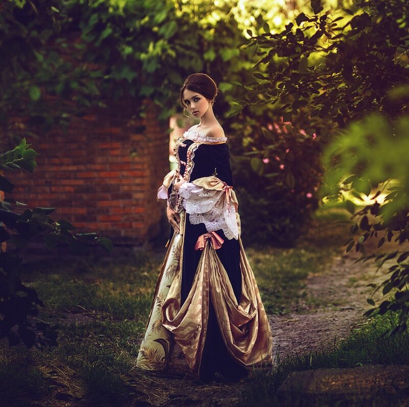 Woman in Historical Dress — Black, Dramatic, Afternoon, Photograph
