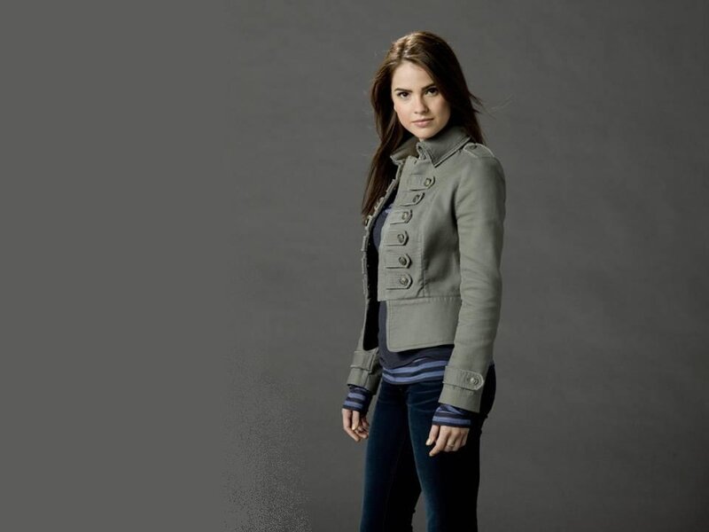 Woman in Jacket — Gray, Neutral